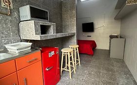 Loft Equipado Barato Con Mini Desayunador Centrico